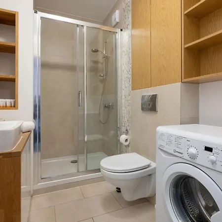 Apartament Center Strzelecka By Renters *