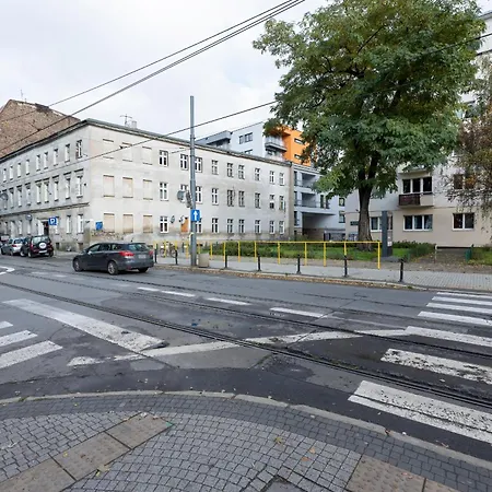 Apartment Center Strzelecka By Renters Poznan